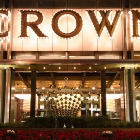 Пакер якобы встречается с Адельсоном, что подпитывает слухи о продаже Crown Resorts