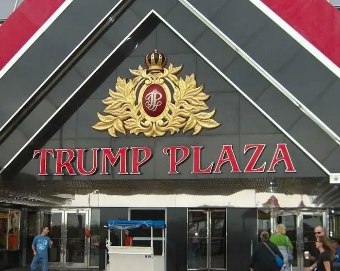 Заявки на снос Trump Plaza достигли 175 000 долларов