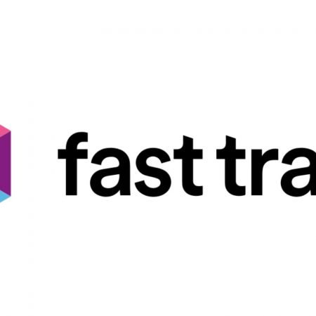 Fast Track выбирает Дженни Арнелл на должность руководителя отдела кадров